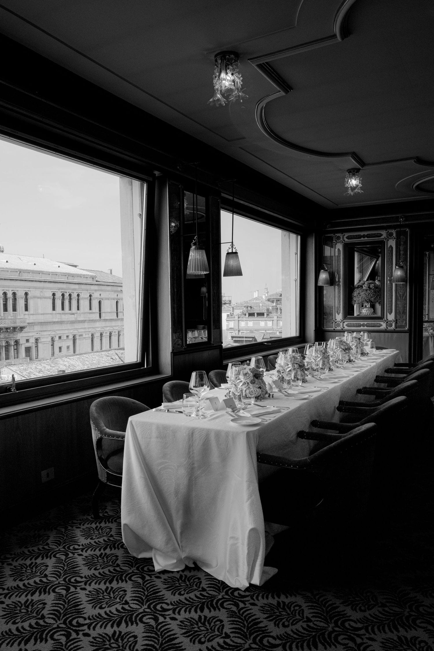 Sala da pranzo storica dell'Hotel Danieli durante un matrimonio a Venezia